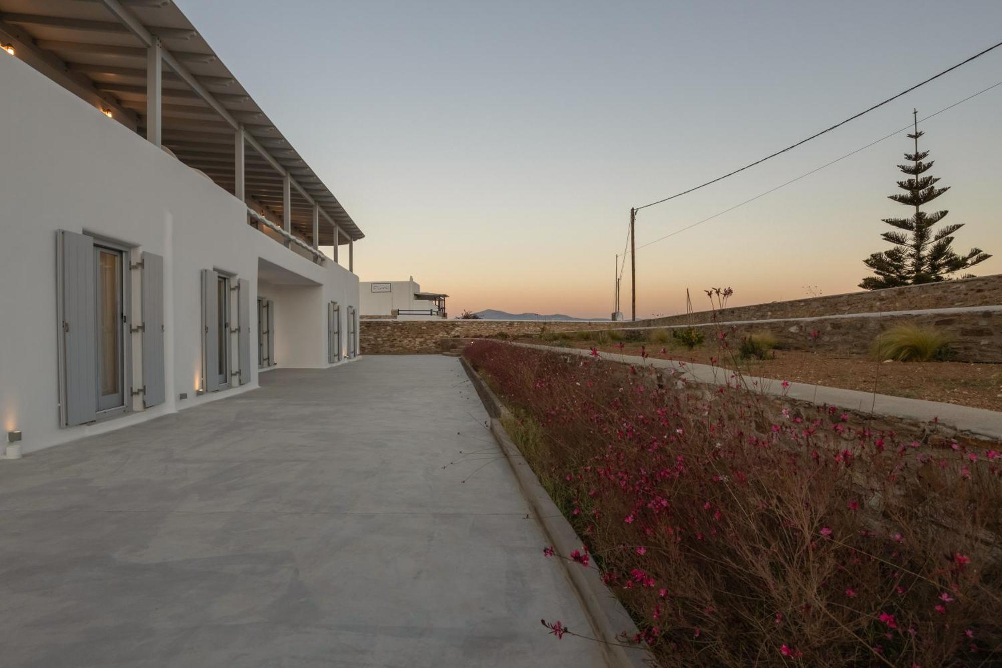 Paros Melodia Apartments Logaras Luaran gambar